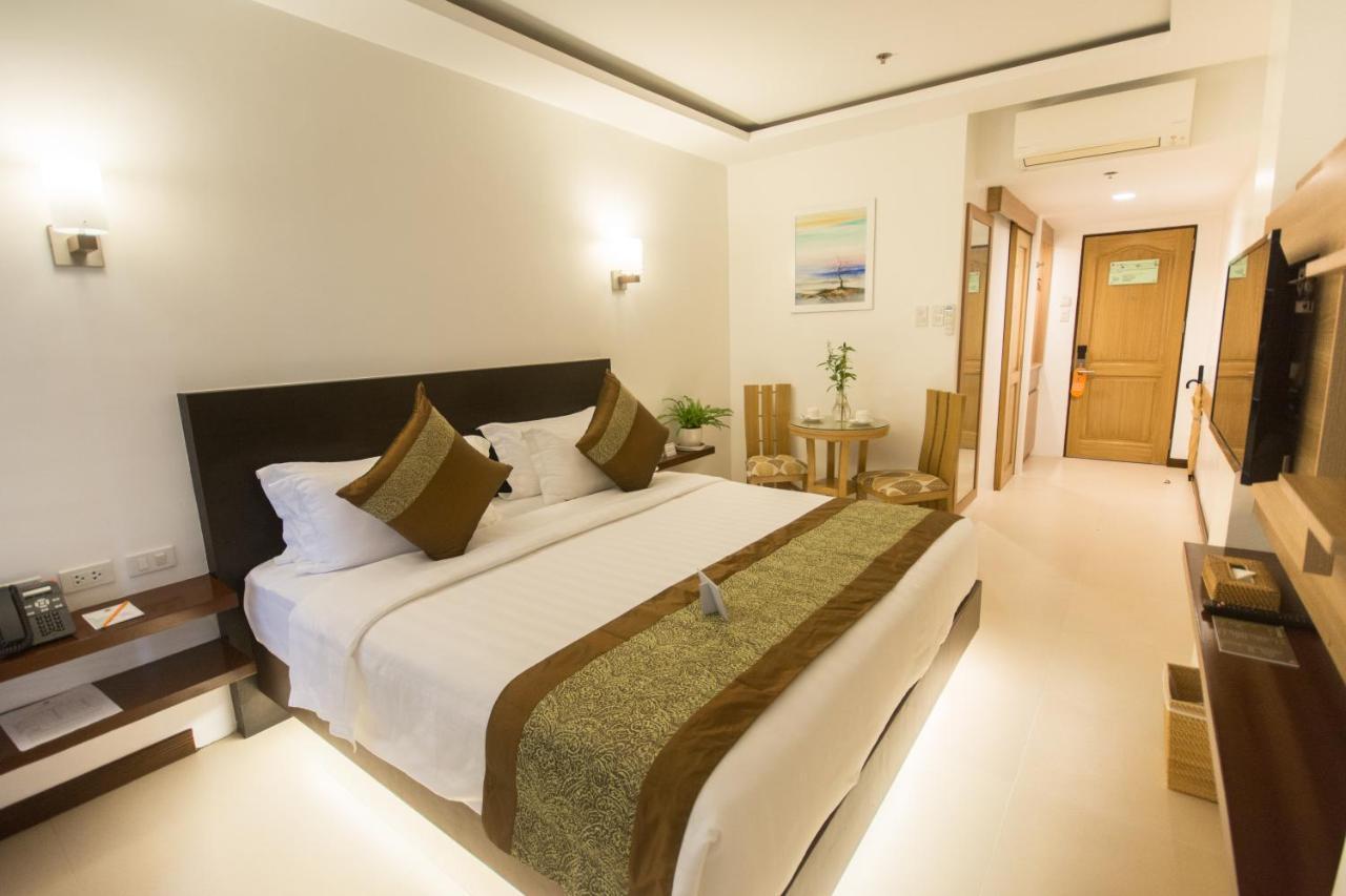 Commander Suites De Boracay Manoc-Manoc Exterior foto
