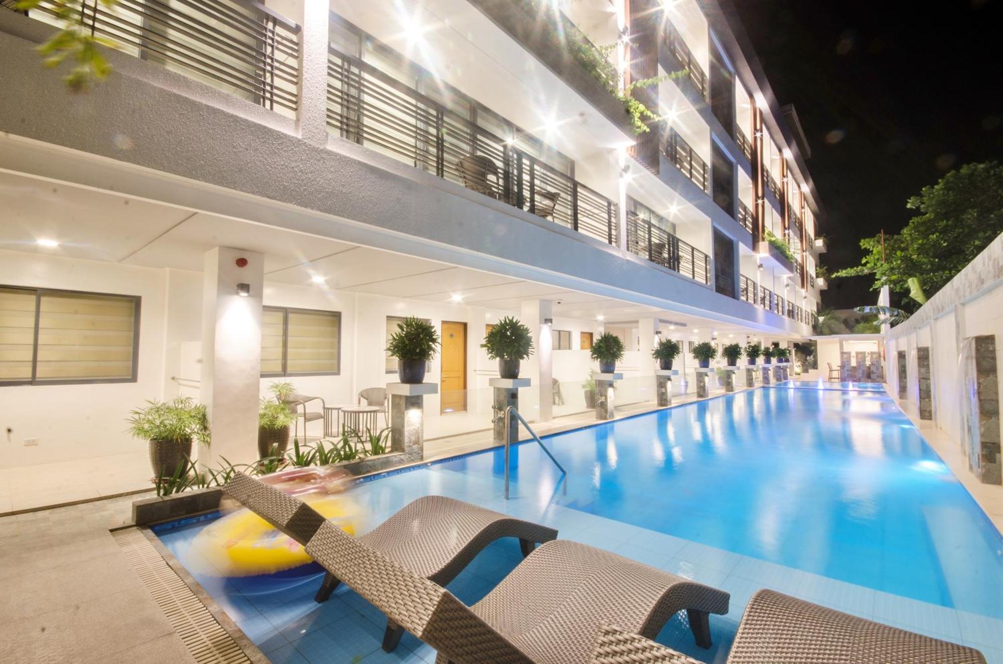 Commander Suites De Boracay Manoc-Manoc Exterior foto